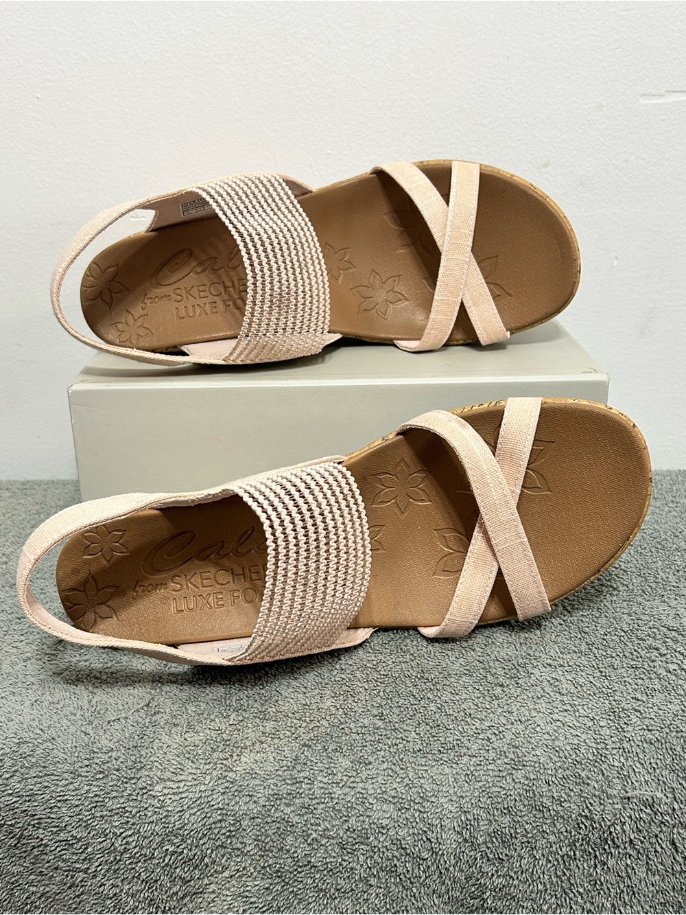 Sketchers Beverlee High Tea Cali Luxe Foam Wedges Womens Size 11 Pink - Picture 9 of 14